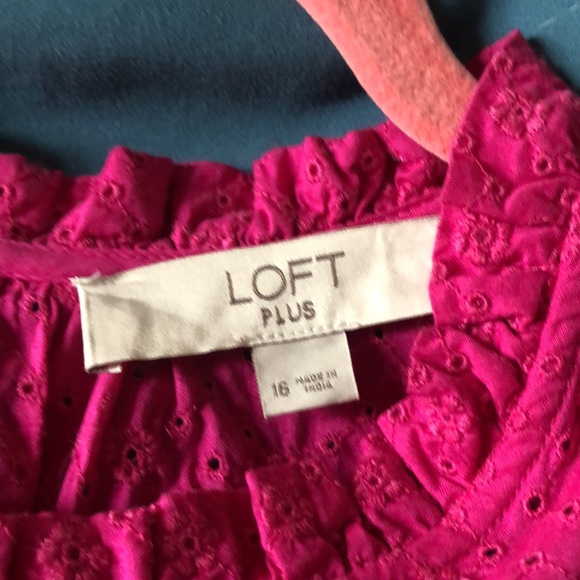 Loft eyelet blouse fuchsia pink size16 - Picture 2 of 2